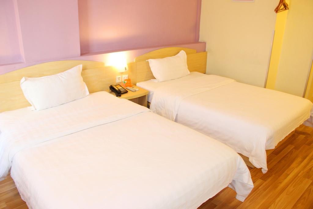 7Days Premium Guangzhou Tianhe Shipaiqiao Hotel Exterior photo
